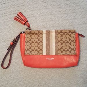 COACH Wristlet - So Cute!